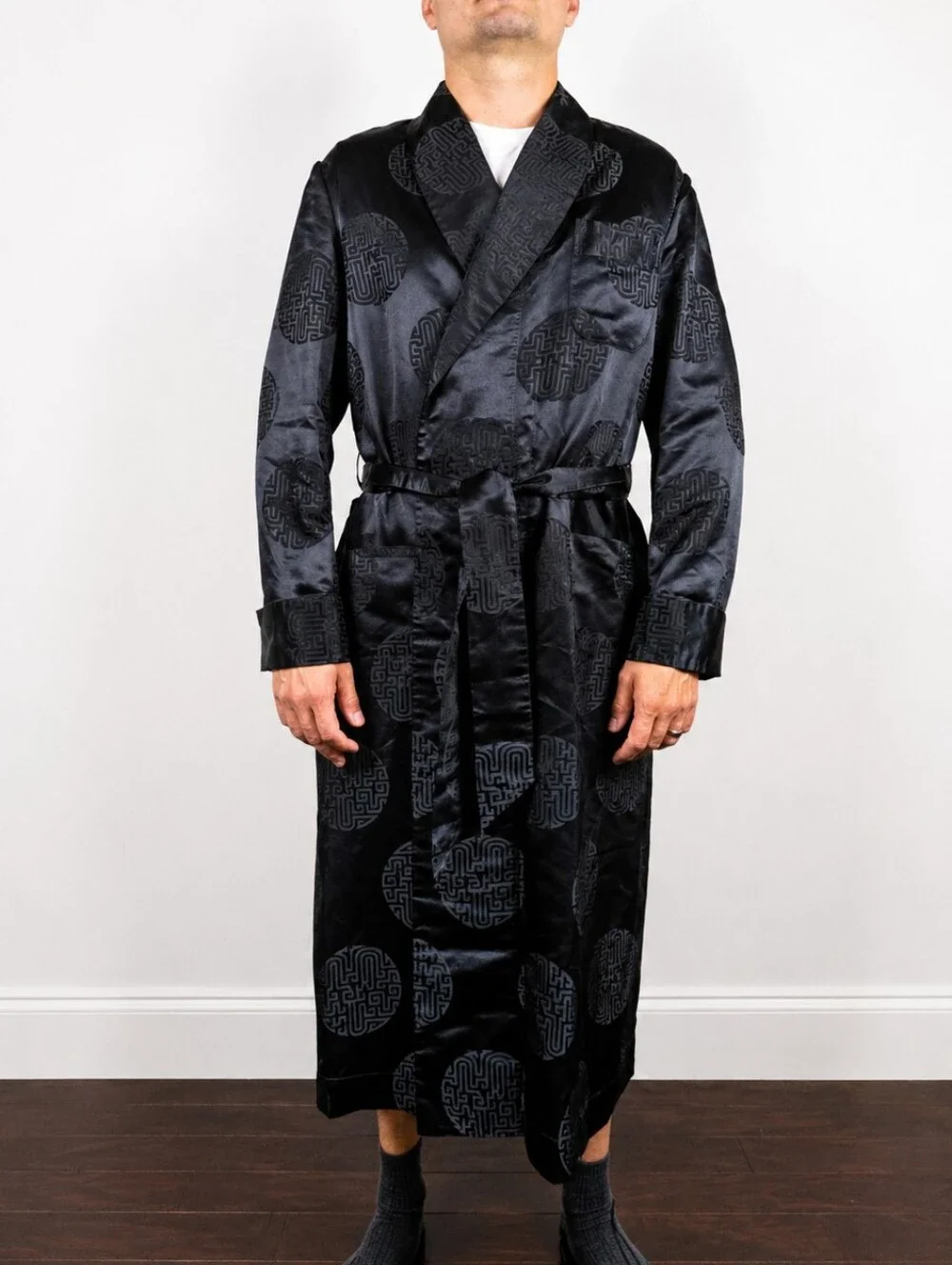 Rare Vintage 1950's Mark Cross Black Silk Jacquard Smoking Robe Hong Kong Luxe L
